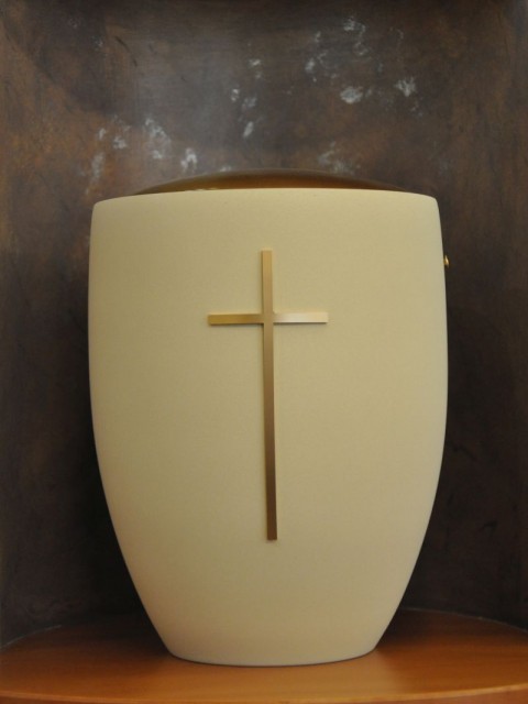 Urne Keramik, Florentina Ceramica, creme, Deckel und Kreuz golden, Bestattung Sterzl