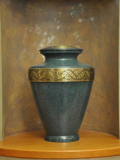 Urne HU181 Messingurne mit Goldband türkis, lackiert, Bestattung Sterzl
